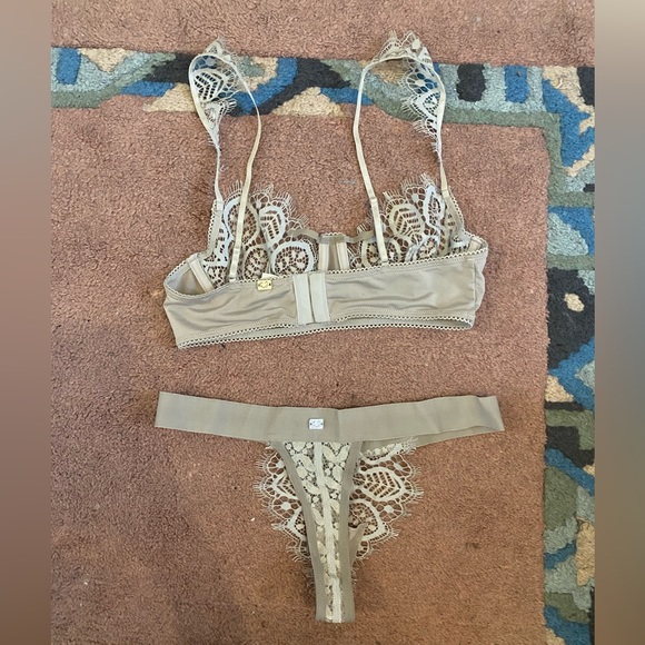 For Love and Lemons Skivvies Bra and Underwear Set - Picture 4 of 6